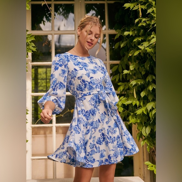 SUGARLIPS Antoinette Blue Floral Balloon Sleeve Derby Dress SIZE MED - Picture 1 of 14